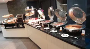 Orida Hotels Newbury - Image 4