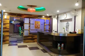 Hotel City International - Image 4