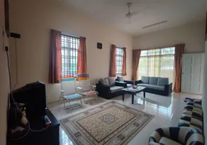 AmyKay Semi-D Homestay - Image 4