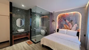 Rumi Hotel - Image 2