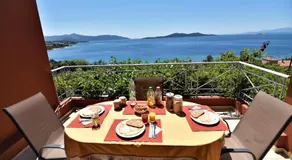 Blue Bay View - Beach House - Image 2