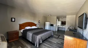 Sunpark Inn & Suites - Image 3