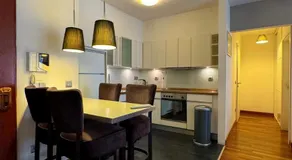 Midtown Apartments - Easy Check-in&Parking - Image 3
