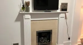 Parking - Sleep 3 - 1 Bedroom - Easy Access - Image 2