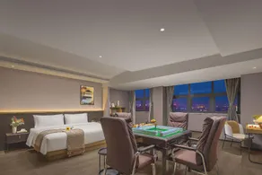 Puyu Luxury Smart Hotel (Lingang University Town Branch) - Image 5