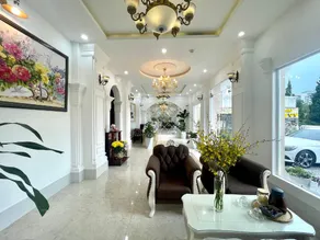 Phuong Vy Luxury Hotel - Image 4
