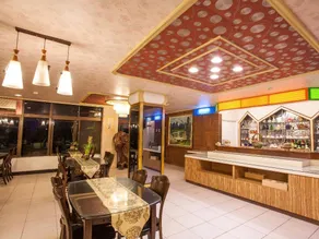Chiayi Crown Hotel - Image 5