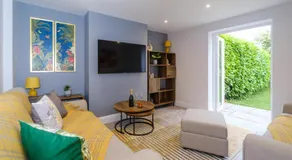 Primrose Cottage, Leiston, near Sizewell, Thorpeness and Aldeburgh - Managed by Aldeburgh Coastal Cottages - Image 2