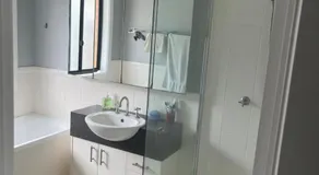 Coomera Private Rooms near DreamWorld - Image 4