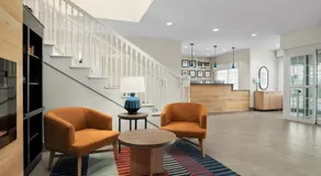 Garner Hotel Madison - Huntsville Airport by IHG - Image 3