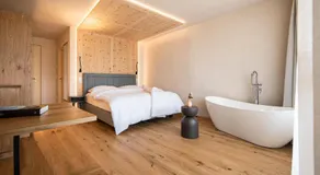 Essa Suites - NEW - Image 2