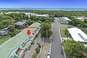 Townhouse Holiday: close walk to beach & shops - Image 3