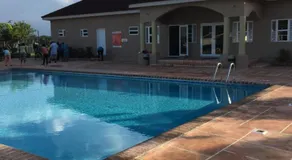 Fay Hideaway - Image 5