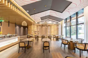 Atour Hotel Zhengzhou Xinzheng International Airport - Image 3