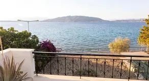 Salamina Blue Horizon House - Image 4