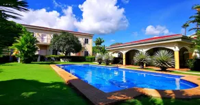 Star View Boutique Resort  - Image 2