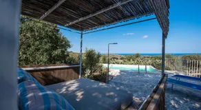 Villa ammuso con piscina sul Val di noto - Image 3