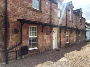 The Clacks Rustic Abode - Image 5