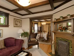 Fisher House Victoria Bed and Breakfast - Image 2