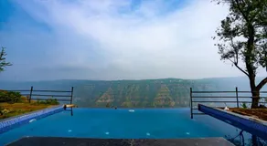 Lifeline Villas - Miracle Luxurious 3bhk Valley Edge Infinity Pool Villa - Image 2