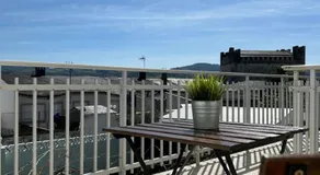 Casa Grande do Costureiro-Para Grupos en Portomarín con Terraza y Vistas - Image 3