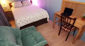 Logerthine Bezons chambre bleu 1 - Image 2