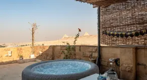 Pyramidia Serene with Rooftop, Pool & pyramids view - Image 2
