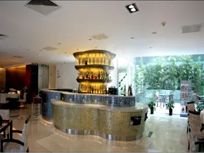 Hotel Kapok Wangfujing - Image 2