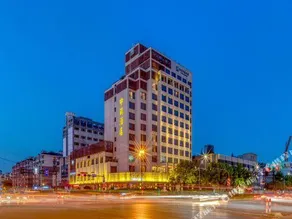 Zhongrui Hotel - Image 3