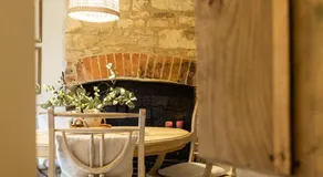 Church View Cottage in the Cotswolds - Image 5