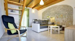 House Batelani - Image 4