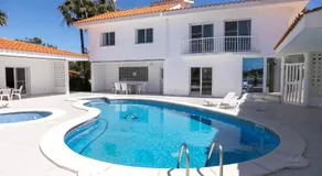 VILLA ADELAIDA - Image 2
