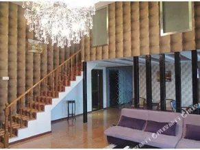 520 Themed Hotel - Image 2