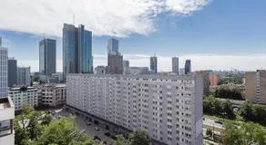 UNITApartament Short Rent Apartment in Warsaw by Metro Station Rondo ONZ Apart with 3bedrooms 22 - Image 5