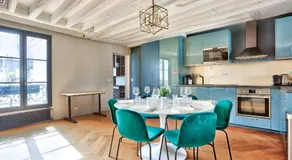 Le Marais Superb Apartment Terrace Paris Free Netflix - Image 3