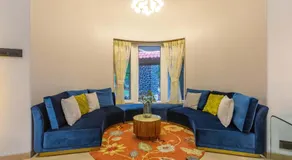 The Grey Medley by StayVista - 5BHK Villa with Jacuzzi & Private Pool - Image 4
