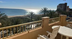 Apartamento primera línea de playa - Image 5