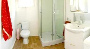 Chalet - Image 2