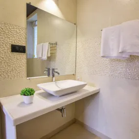 ENROUTE VILLAS 4 Bedroom villa with private pool - Image 5