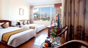 Bamboo Green Riverside Hotel - Image 2