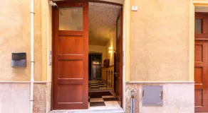 Martini Castello Boutique Apartments - Historic Center & Lift - Image 3