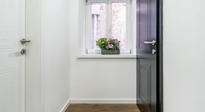 Feel like an Emperor Apartments - Image 5
