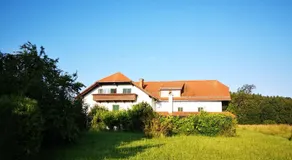 Goldener Hahn Apartments - Image 3