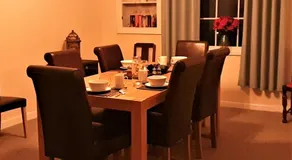 Riverbank Guest House - Image 3