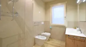 2 Bedroom Gorgeous Apartment In Premaor - Image 5