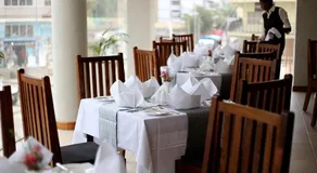 Venus Premier Hotel - Image 5