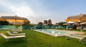 Bellavita and pool - Image 3