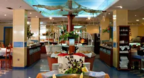 Hotel Tropic - Image 4