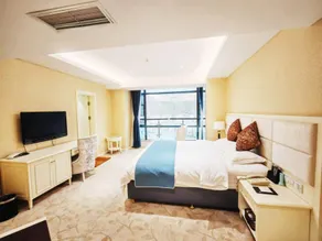 Wweixin Ruifeng Hotel - Image 2
