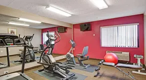Ramada by Wyndham Rockaway - Image 5